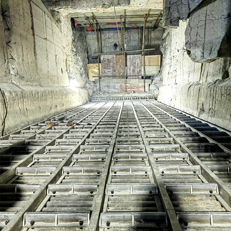 Lämmönkestävä terästiivisinauha